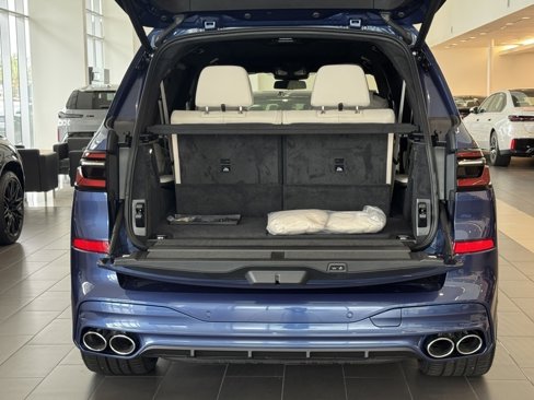 New 2026 BMW ALPINA XB7 image 9