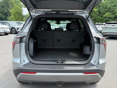 New 2026 Chevrolet Equinox LT w/ LPO, Floor Liner Package image 14
