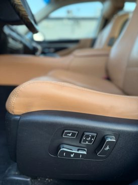 Used 2015 Lexus LS 460 L image 24