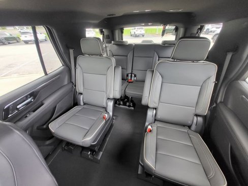 New 2025 Chevrolet Tahoe Premier image 13
