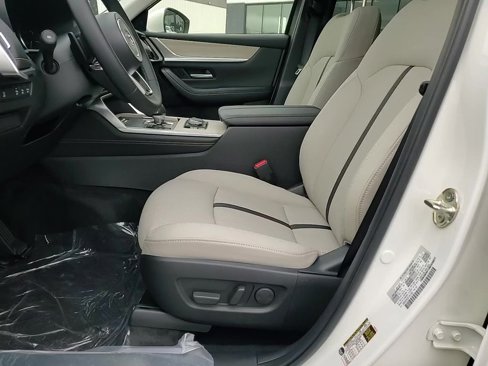 New 2025 MAZDA CX-90 3.3 Turbo w/ Preferred Package image 15