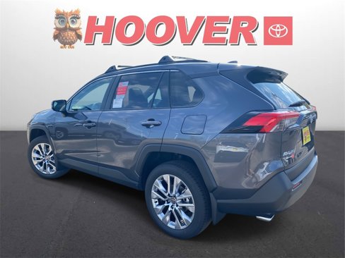 New 2025 Toyota RAV4 XLE Premium image 5