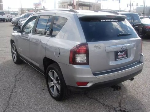 Used 2016 Jeep Compass High Altitude image 8