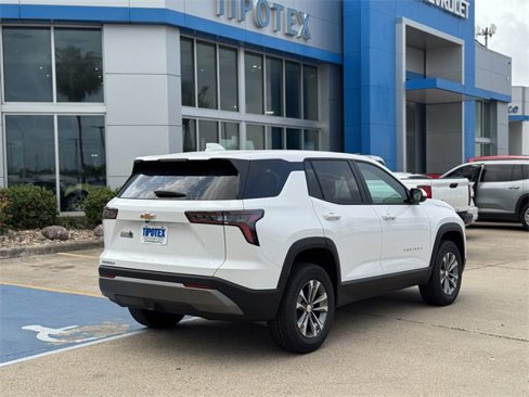 New 2026 Chevrolet Equinox LT w/ Safety and Technology Package image 2