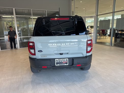 Used 2023 Ford Bronco Sport Outer Banks image 3