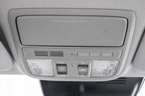 Used 2019 Honda CR-V Touring image 16