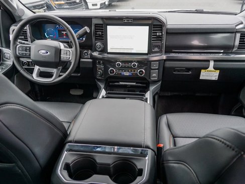 New 2025 Ford F250 Lariat image 14