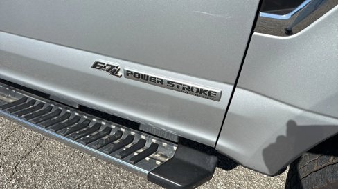 Used 2019 Ford F250 Lariat w/ Lariat Ultimate Package image 4