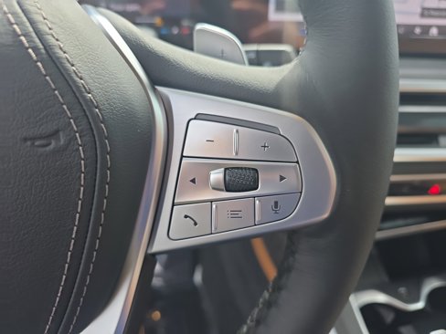 New 2026 BMW X7 xDrive40i image 31