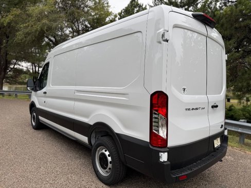 New 2025 Ford Transit 250 148 Medium Roof image 9