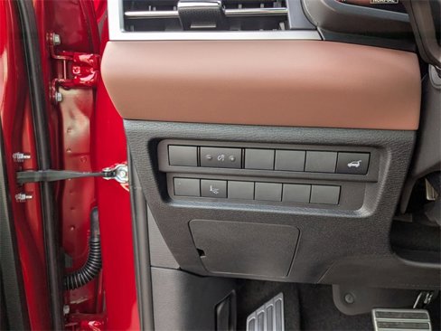 New 2025 Mitsubishi Outlander SEL image 16