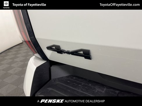New 2026 Toyota Tundra Platinum image 19