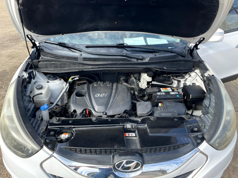 Used 2015 Hyundai Tucson Limited image 9