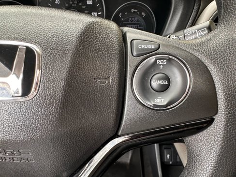 Used 2017 Honda HR-V EX image 12