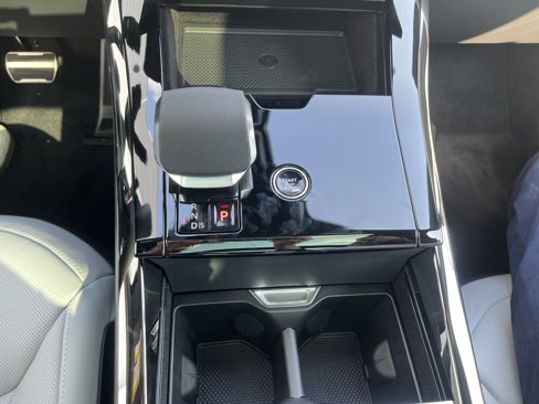 New 2025 Land Rover Range Rover Sport Dynamic SE image 21