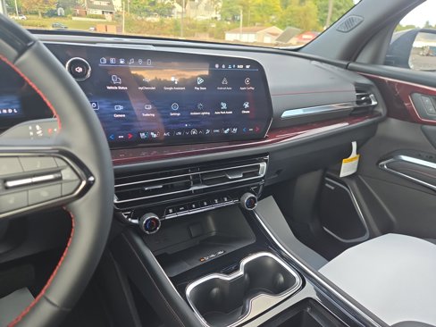 New 2026 Chevrolet Traverse RS w/ LPO, Floor Liner Package image 23