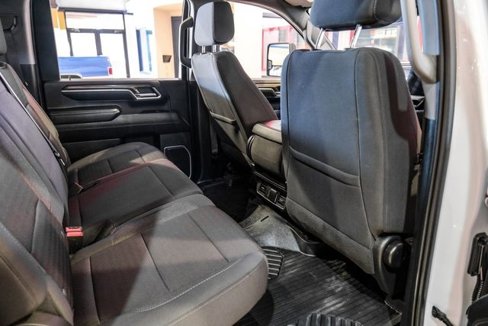 Used 2024 Chevrolet Silverado 2500 LT image 32