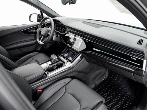 Certified 2025 Audi Q7 3.0T Prestige image 20