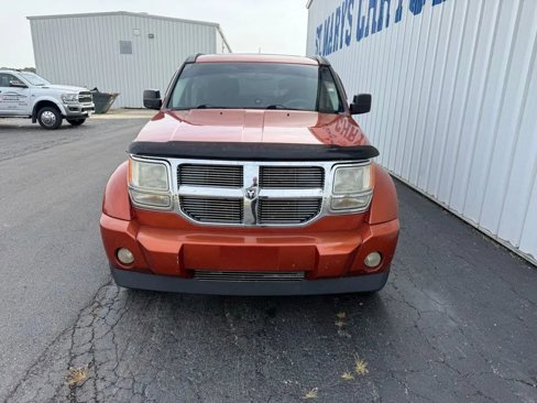 Used 2007 Dodge Nitro SLT image 2