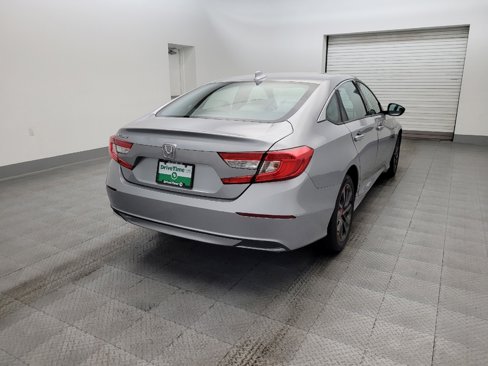 Used 2020 Honda Accord LX image 7