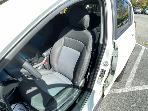 Used 2016 Kia Sportage LX image 16