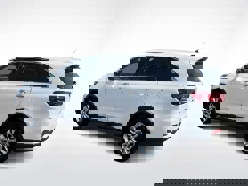 Used 2020 Kia Sorento LX image 6