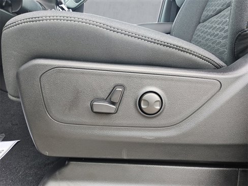 New 2026 RAM 1500 2WD Crew Cab image 16
