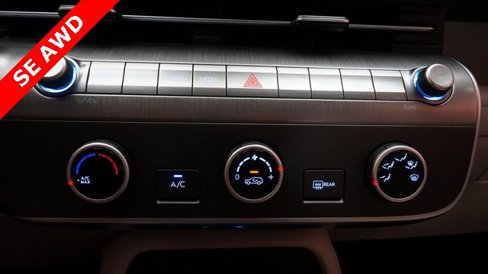 Used 2024 Hyundai Kona SE image 18