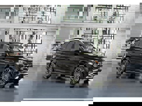 New 2025 Mercedes-Benz GLC 300 image 11