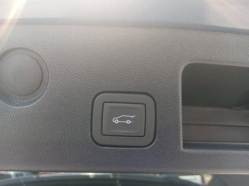 New 2026 Chevrolet Equinox LT w/ Convenience Package II image 16