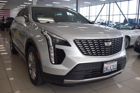 Used 2020 Cadillac XT4 Premium Luxury image 1