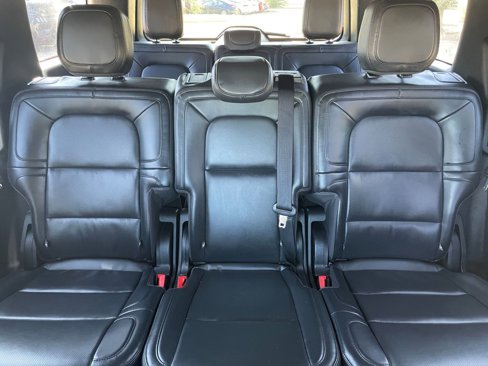 Used 2024 Lincoln Navigator Premiere image 38