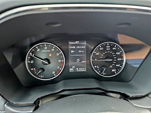 Used 2020 Subaru Outback Premium image 18