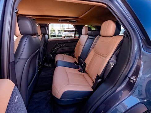 New 2025 Land Rover Range Rover Sport Autobiography image 44