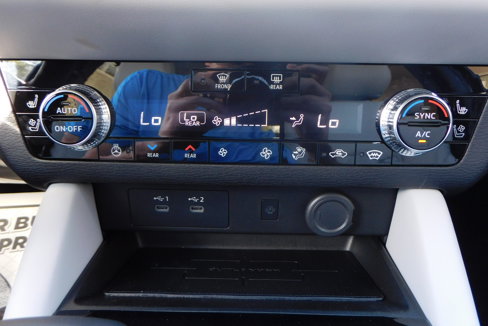 New 2025 Mitsubishi Outlander AWD image 21