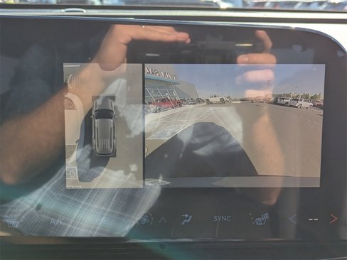 New 2026 Chevrolet Traverse Z71 w/ Enhanced Driving Package image 23