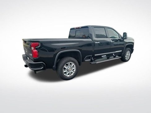 Used 2024 Chevrolet Silverado 2500 High Country image 5