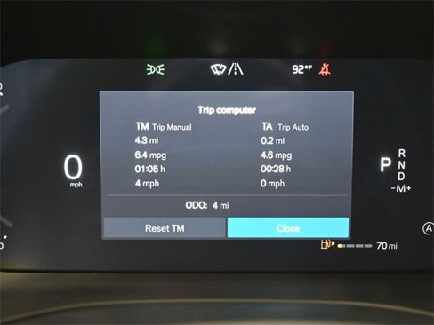 New 2026 Volvo XC60 B5 Plus w/ Protection Package Premier image 28