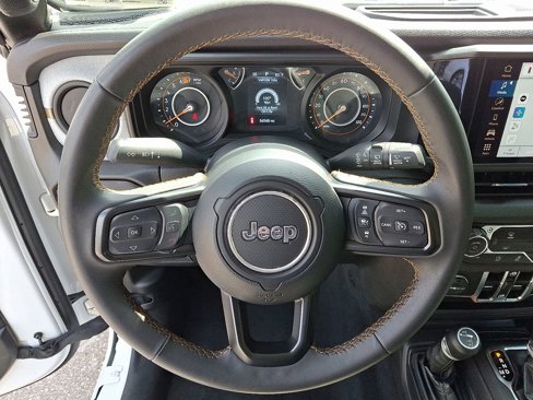 Used 2024 Jeep Wrangler Sport S image 18