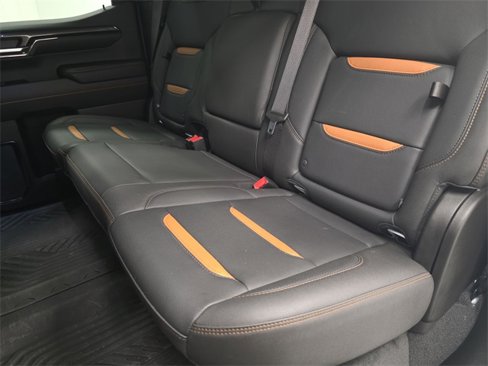 Used 2024 GMC Sierra 1500 AT4 w/ Technology Package image 37