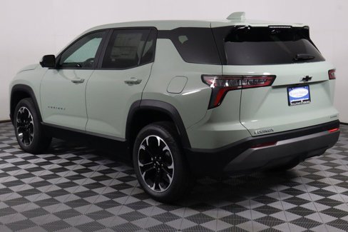 New 2026 Chevrolet Equinox LT w/ Safety and Technology Package image 7