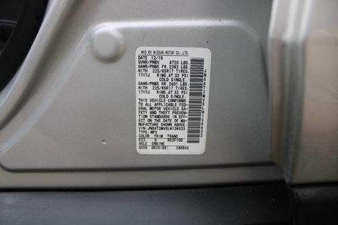 Used 2020 Nissan Rogue SV image 43