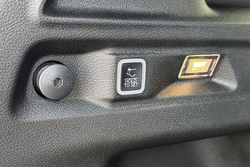 New 2025 Jeep Grand Cherokee L Altitude image 13