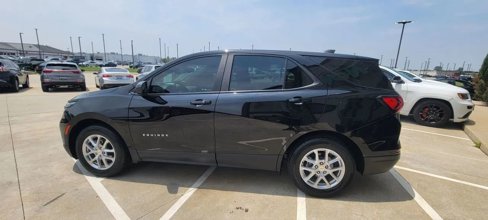 Used 2023 Chevrolet Equinox LS image 7