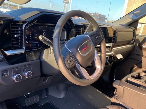 New 2026 GMC Sierra 1500 Elevation image 14