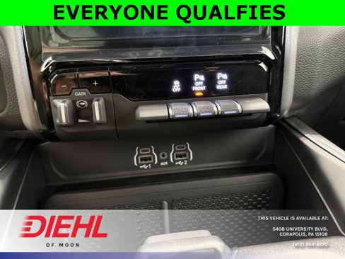 New 2026 RAM 1500 4x4 Crew Cab image 30