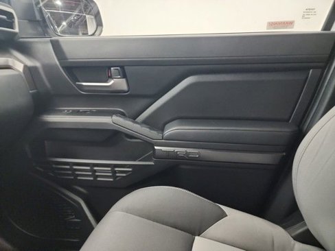 Used 2024 Toyota Tacoma TRD Sport w/ TRD Sport Upgrade Package image 30