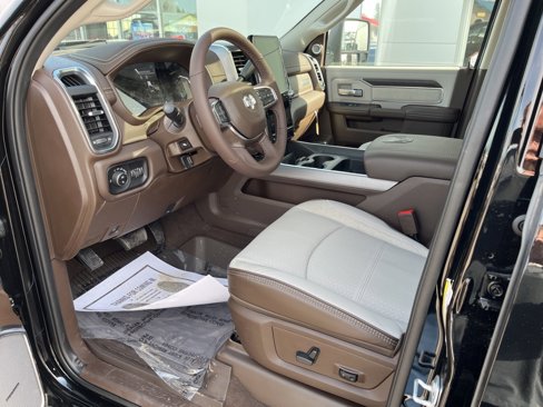 New 2025 RAM 2500 Laramie image 15