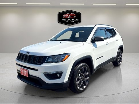 Used 2021 Jeep Compass Latitude image 2