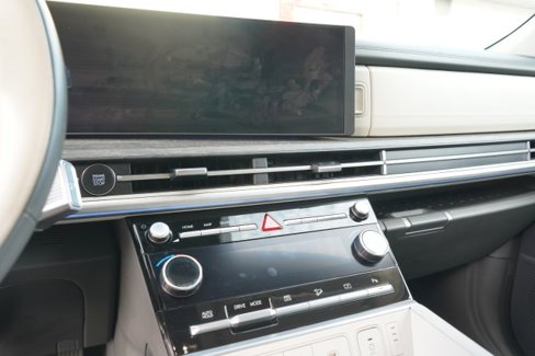 Used 2024 Hyundai Santa Fe Calligraphy image 32